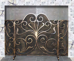 Grill du chemin�e forg�